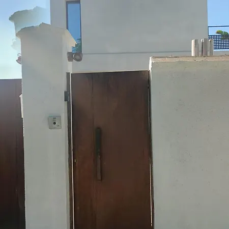 Oceanfront Apartament *