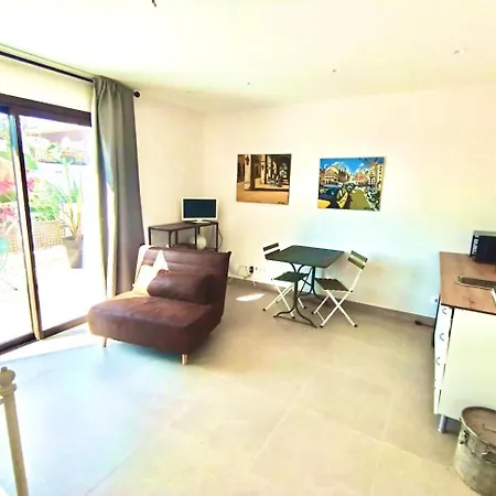 Apartament Oceanfront