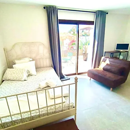 Oceanfront Apartament